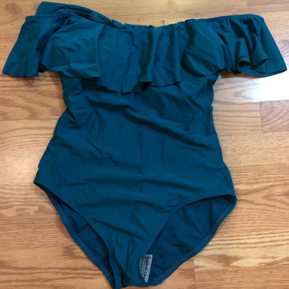 Bathing suit. New.
